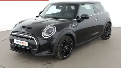 Gebraucht Mini Cooper SE 135 kW (184 PS) 2021 Schwarz Kleinwagen