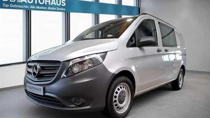 Käytetty Mercedes Vito 136 HP (100 kW) 2021 Hopea Van