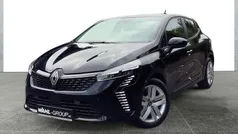 Schwarz Gebraucht 2024 Renault Clio V Evolution Limousine | 15.390 € (Guter Preis)