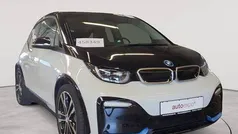 Capparisweiß uni mit akzent bmw i blau Gebraucht 2021 BMW i3 Sport Line Kleinwagen | 19.390 € (Guter Preis)