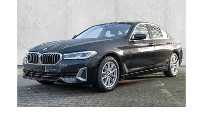 Schwarz Gebraucht 2023 BMW 540 Luxury Line Limousine | 46.940 € (Superpreis)