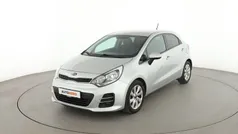 Grau Gebraucht 2016 Kia Rio 2 Limousine | 8.930 € (Fairer Preis)