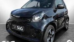 Gebraucht 2021 Smart ForTwo Electric Drive Passion Cabrio | 11.477 € (Guter Preis)