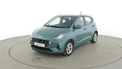 Gebraucht Hyundai i10 Trend 84 PS (61 kW) 2023 Grün Kleinwagen