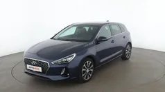 Blau Gebraucht 2017 Hyundai i30 Intro Edition Limousine | 12.330 € (Fairer Preis)