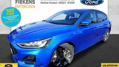 Blau (dynamicblau) Gebraucht 2024 Ford Focus ST-Line X Limousine | 24.950 € (Fairer Preis)