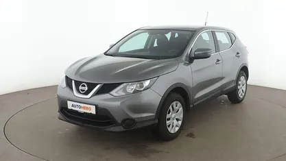 Gebraucht Nissan Qashqai Visia 116 PS (85 kW) 2015 Grau SUV
