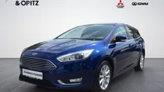 Indic blau Gebraucht 2017 Ford Focus Titanium Limousine | 10.950 € (Fairer Preis)