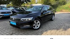 Gebraucht 2018 VW Passat Comfortline Kombi | 18.490 € (Fairer Preis)