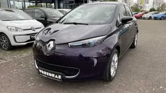 Violett (heidelbeerlila) Gebraucht 2018 Renault Zoe LIMITED Kleinwagen | 9.980 €