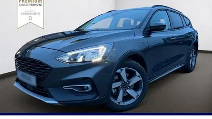 Gebraucht Ford Focus Active 150 PS (110 kW) 2019 Magnetic grau Limousine