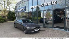 Grau metallic Gebraucht 2024 Volvo V60 Core Kombi | 36.990 € (Guter Preis)