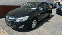 Schwarz Gebraucht 2011 Opel Astra Limousine | 4.890 € (Fairer Preis)