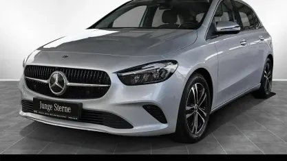 Gebraucht Mercedes B220 Progressive 190 PS (139 kW) 2023 Iridiumsilber metallic Kleinwagen