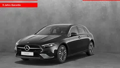 lack kosmosschwarz Gebraucht 2024 Mercedes A180 Limousine | 23.790 € (Superpreis)