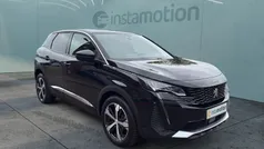 Schwarz Gebraucht 2023 Peugeot 3008 Allure SUV | 27.690 € (Fairer Preis)