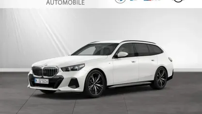 Używany BMW 520 M Sport 208 KM (152 kW) 2025 Biały Kombi