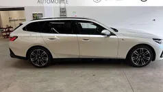 Mineralweiss metallic Gebraucht 2025 BMW 520 M Sport Kombi | 51.900 € (Fairer Preis)