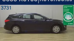 Schwarz Gebraucht 2020 Ford Focus Cool & Connect Kombi | 8.480 € (Fairer Preis)