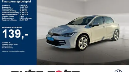 Gebraucht VW Golf VIII Life 116 PS (85 kW) 2024 Pure white Limousine
