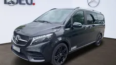 Gebraucht 2023 Mercedes V300 Avantgarde Edition Van / Kleinbus | 98.651 €