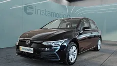 Schwarz Gebraucht 2022 VW Golf VIII Life Limousine | 22.580 € (Fairer Preis)