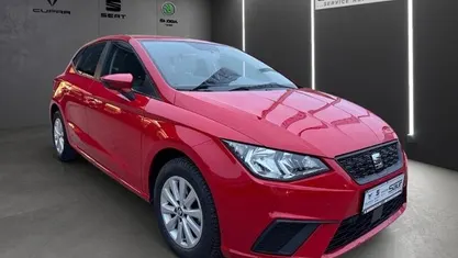 Rot Gebraucht 2021 Seat Ibiza Style Kleinwagen | 13.790 € (Fairer Preis)