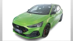 Gruen Neu 2025 Ford Focus ST Limousine | 42.980 € (Fairer Preis)