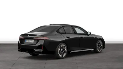 Gebraucht BMW 520 M Sport 190 PS (139 kW) 2025 Limousine