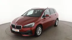 Rot Gebraucht 2018 BMW 218 Active Tourer Advantage Van / Kleinbus | 17.860 € (Fairer Preis)