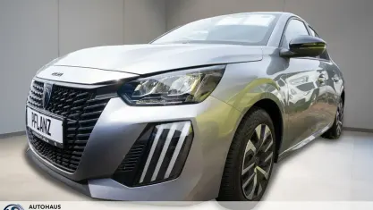 Gebraucht Peugeot 208 Active 101 PS (74 kW) 2024 Grau Kleinwagen