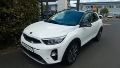 Weiß Gebraucht 2020 Kia Stonic DREAM-TEAM Edition SUV | 16.980 € (Fairer Preis)