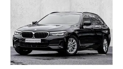 Schwarz Gebraucht 2022 BMW 520 Sport Line Kombi | 30.490 € (Fairer Preis)