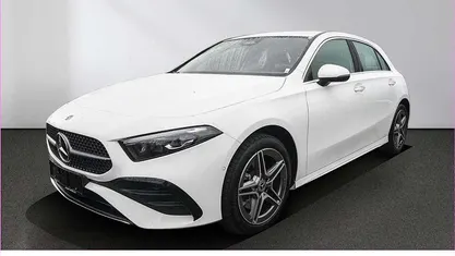 Gebraucht Mercedes A250 AMG 163 PS (119 kW) 2025 Unilack polarweiß Limousine