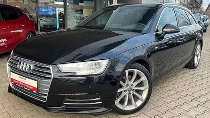 Gebraucht Audi A4 S-Line 190 PS (139 kW) 2018 Mythosschwarz metallic Kombi