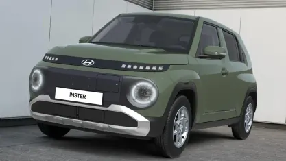 Gebraucht Hyundai Inster Trend 85 kW (116 PS) 2025 Tomboy khaki Kleinwagen
