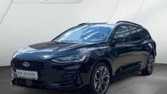 Schwarz Gebraucht 2023 Ford Focus ST-Line Kombi | 25.490 € (Fairer Preis)