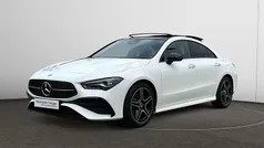 Weiß Gebraucht 2024 Mercedes CLA200 AMG line Coupé | 38.890 € (Fairer Preis)