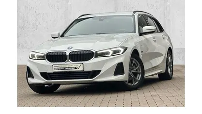 Usata BMW 320e Shadowline 204 CV (150 kW) 2022 Bianco Station wagon