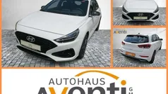 Atlas white / sol Gebraucht 2024 Hyundai i30 Advantage Limousine | 19.949 € (Guter Preis)