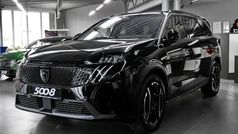 Schwarz Gebraucht 2024 Peugeot e-5008 Allure SUV | 52.870 € (Guter Preis)