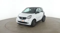 Weiß Gebraucht 2018 Smart ForTwo Coupé Basis Kleinwagen | 10.160 € (Superpreis)