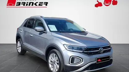 Usata VW T-Roc Style 150 CV (110 kW) 2023 Argento SUV