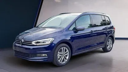 Atlantikblau metallic Gebraucht 2025 VW Touran Comfortline Van / Kleinbus | 36.490 € (Fairer Preis)