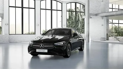 Gebraucht Mercedes 180 AMG 170 PS (125 kW) 2025 Limousine