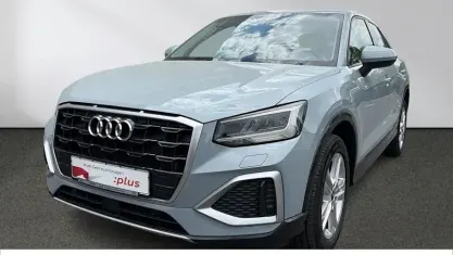 Gebraucht Audi Q2 Advanced Plus 116 PS (85 kW) 2023 Pfeilgrau perleffekt SUV