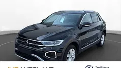 Schwarz Gebraucht 2024 VW T-Roc Style SUV | 33.850 € (Fairer Preis)
