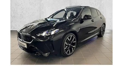 Gebraucht BMW 120 M Sport 360 PS (264 kW) 2025 Schwarz Kleinwagen