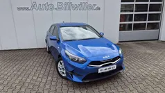 Blue flame metallic Gebraucht 2025 Kia Ceed Vision Limousine | 25.490 € (Fairer Preis)