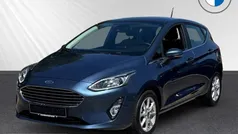 Blau Gebraucht 2021 Ford Fiesta Titanium Kleinwagen | 14.490 € (Guter Preis)